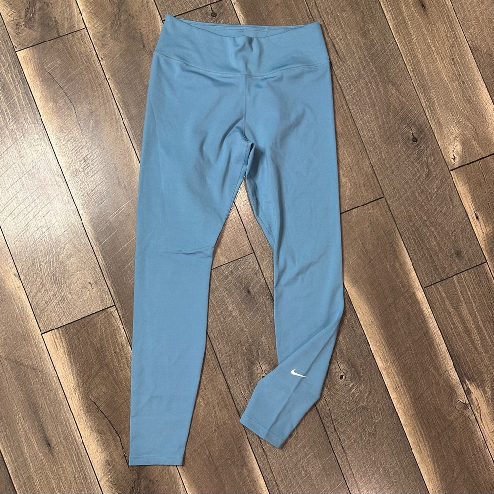 Nike Leggings - Picture 1 of 7